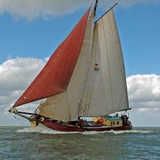 Harmina unter segeln