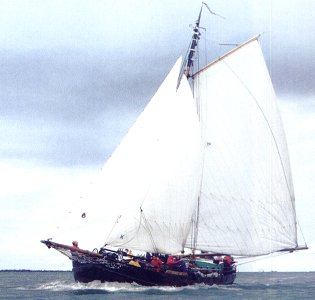 Plattbodenschiff 'Antonius'