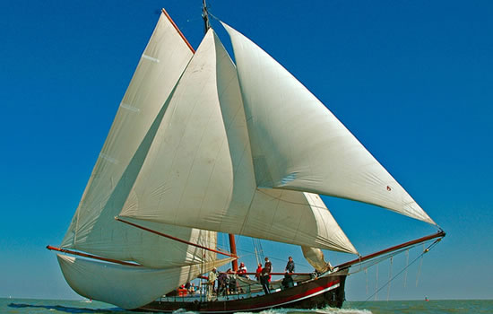 Plattbodenschiff La Bohème - segeln ab Enkhuizen am  Ijsselmeer