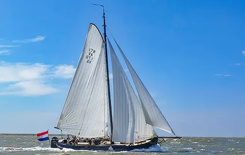 Charterschiff 'Bint', Segeln ab Workum