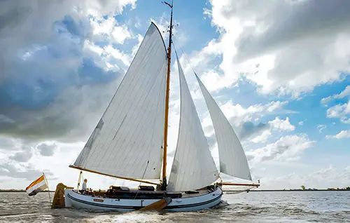 Mit dem Charterschiff 'Henriette Selinde' unterwegs auf dem Ijsselmeer