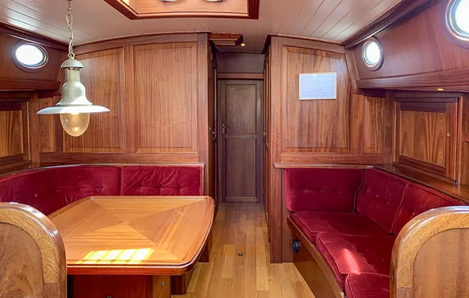 Plattbodenschiff Henriette Selinde - unter Deck