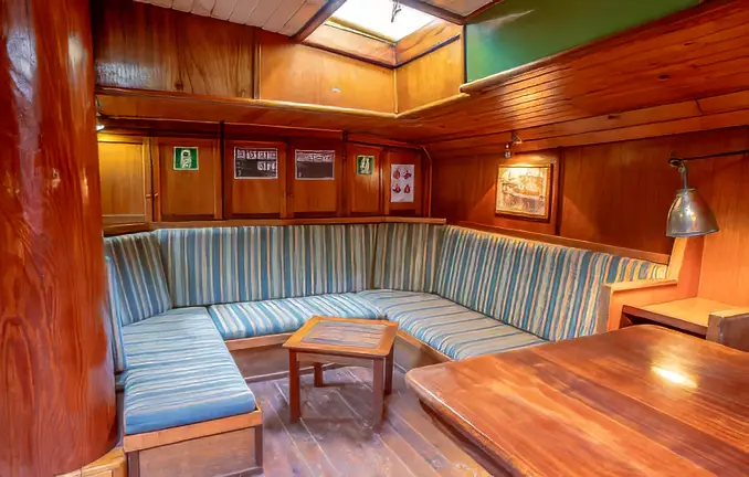 Schiff Albert Johannes - Sitzecke