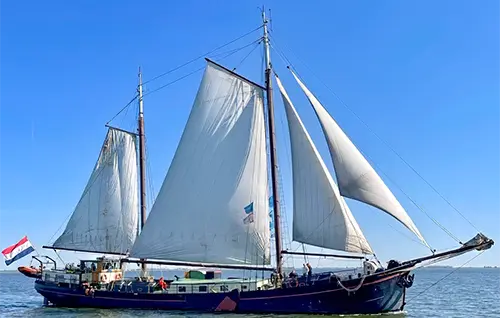 Plattbodenschiff Aliiantie - Segeln ab Kampen