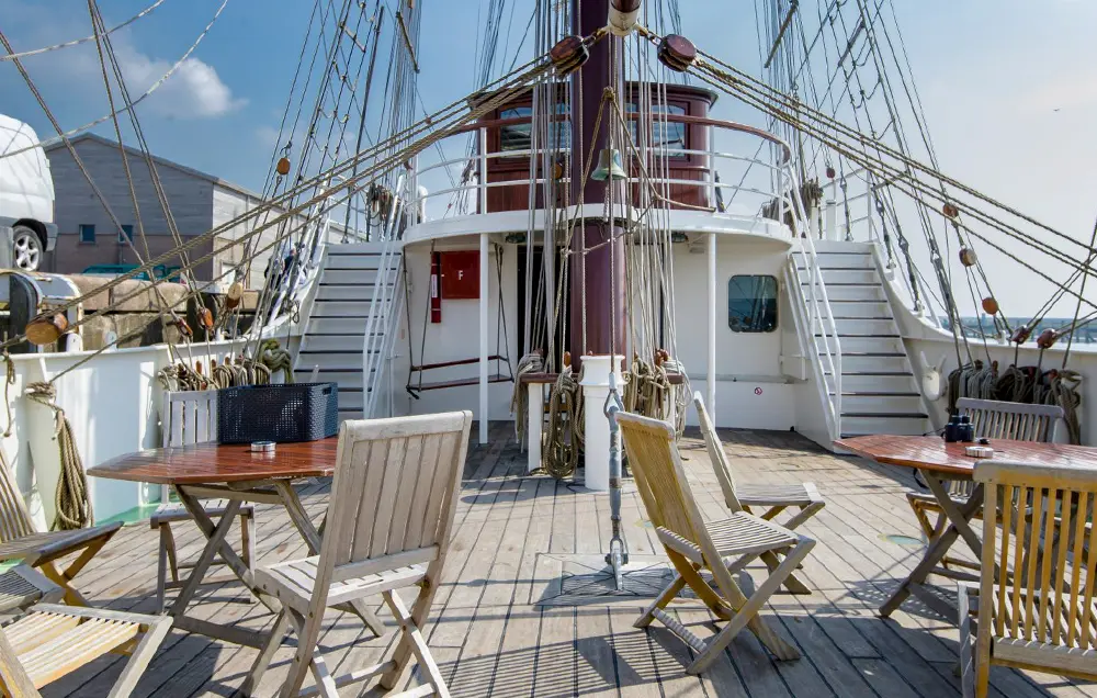 Segelschiff 'Artemis' - an Deck