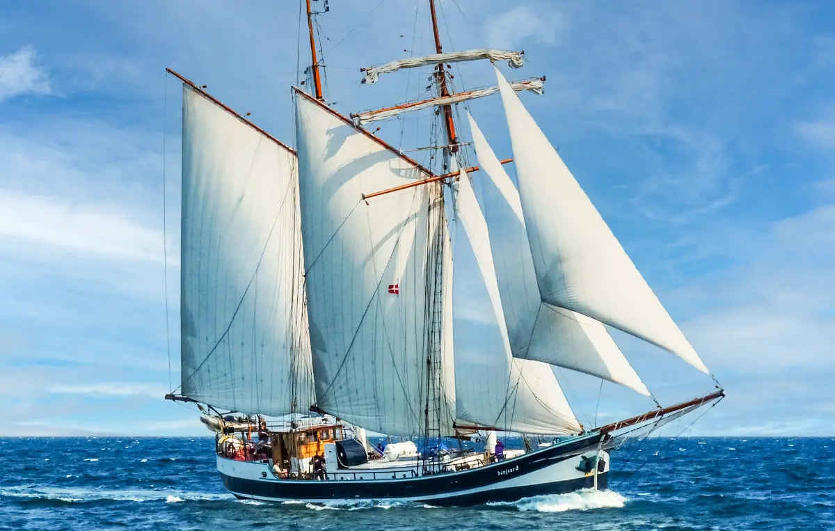 Segeln ab Kiel mit dem Segelschiff 'Banjaard' Segeln ab Kiel mit der 'Banjaard'