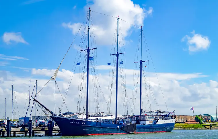 Plattbodenschiff Mare fan Fryslan für 28 Personen ab Harlingen Plattbodenschiff Mare fan Fryslan