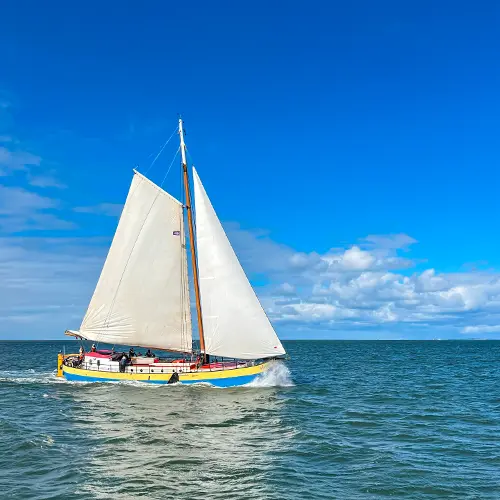 Plattbodenschiff im Wattenmeer!