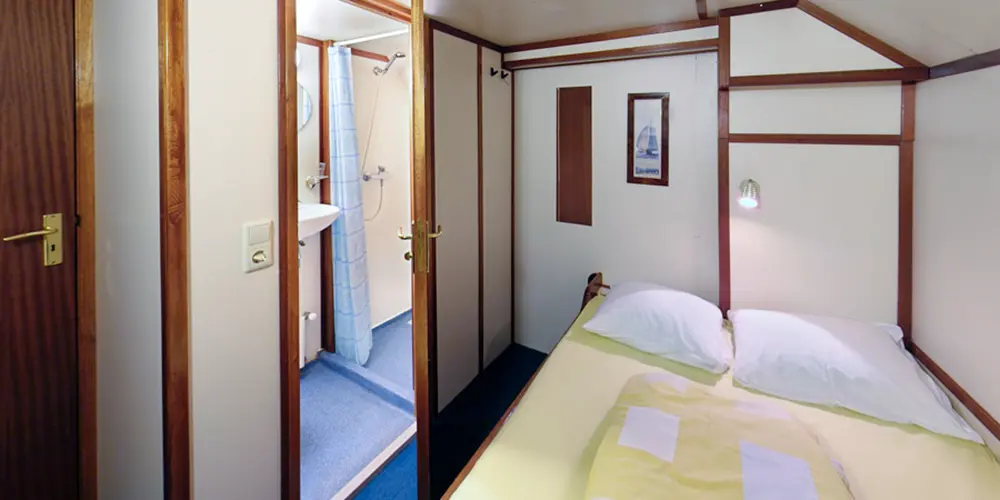 Klipper Radboud - Deckshaus (Plattbodenschiff Radboud - klipper-radboud.nl) Klipper Radboud